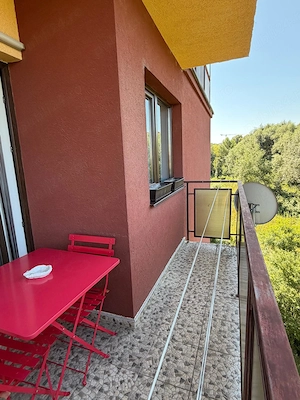 Dau spre închiriere ap cu 2 camere, bucătărie,baie, terasă  - imagine 10