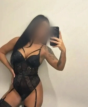 Anca nouă in oraș servici cu sau fără P... tu alegi fac si deplasari 
