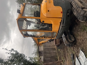 Execut lucrari de fundații . Terasamente , canalizări , demolări , nivelări terenuri  - imagine 4
