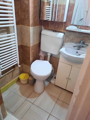 Inchriez apartament 2 camere - imagine 4