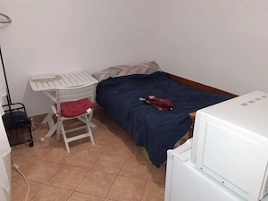 De inchiriat   Garsonieră în zona Dacia