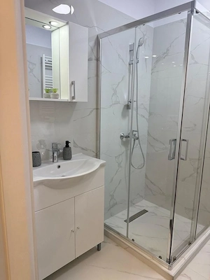 Inchiriez apartament 2 camere - imagine 7