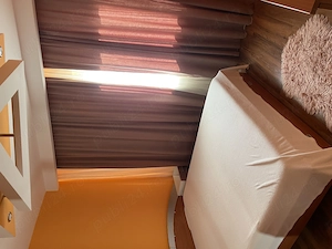 Apartament 2 camere , zona rovine(borcanul cu miere) etaj 3. Centrala,aer conditionat,apa separat.  - imagine 2
