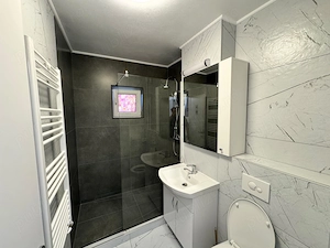 Închiriez apartament Calea ARADULUI  - imagine 3
