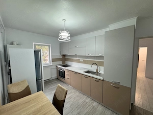 Închiriez apartament Calea ARADULUI  - imagine 5