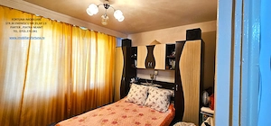 Apartament 2 camere cu balcon generos, zona Centrala Pietricica - imagine 7