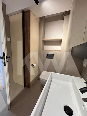 Apartament premium cu 3 camere – design personalizat și terasă spațioasă  - imagine 5