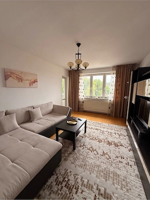 Apartament 3 camere Dealul Cetatii - Brasovul vechi - imagine 2