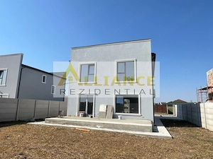 Casa individuala - 5 camere - 3 bai - teren 420 mp - imagine 6