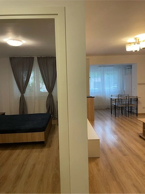 apartament 2 camere  - imagine 4