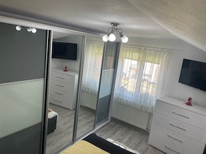 Proprietar vând duplex în Cisnădie | 3 dormitoare | Panouri fotovoltaice | Mobilat și utilat |225K   - imagine 2
