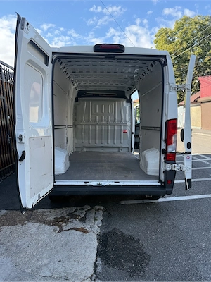 Peugeot Boxer 2018 L3H2 - imagine 3
