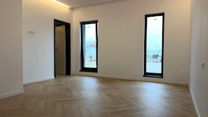 Apartament 4 camere 115mp si curte 200mp Calea Cisnadiei - imagine 7