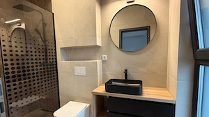 Apartament 4 camere 115mp si curte 200mp Calea Cisnadiei - imagine 12