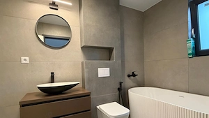 Apartament 4 camere 115mp si curte 200mp Calea Cisnadiei - imagine 11