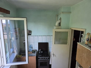 Apartament de 2 camere zona TRACTORUL,str Oltet, - imagine 3