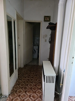  Apartament de 2 camere zona TRACTORUL,str Oltet, - imagine 2