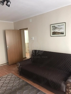 APARTAMENT 3 CAMERE // DECOMANDAT // ZONA PARC MIHAI VITEAZUL - imagine 2