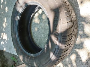 Anvelopa iarnă Bridgestone, 215/65/R16.