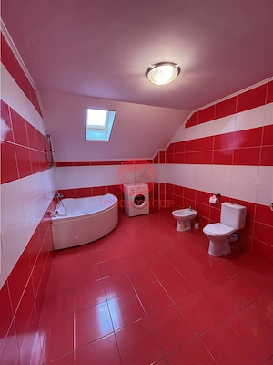 Vila Impecabila Mamaia-Sat, 6 Camere cu Baie Proprie + Apartament - imagine 12