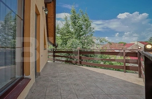 Casa de 500 mp utili, mobilata modern, 440 mp teren in Brasov ! - imagine 9