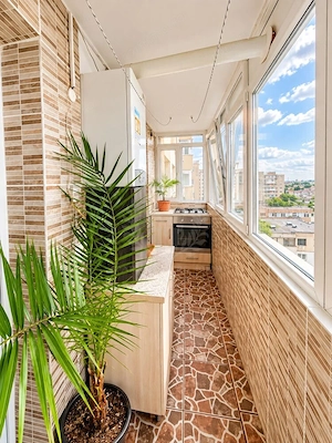 APARTAMENT 3 CAMERE // ZONA REPUBLICII //ZONA CENTRALA SI ACCESIBILA - imagine 3