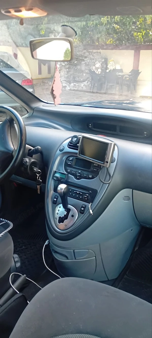 Citroen x sara picasso 
