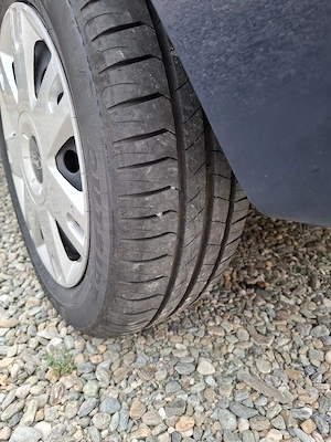 Vând Ford Fusion 1,4 benzină in stare bună - imagine 3