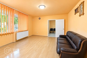 Apartament perfect pentru birou sau pentru locuit, parter inalt, zona Podgoria