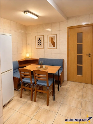 Apartament generos, 90 mp, 3 camere si parcare privata, Grivitei, Brasov - imagine 2
