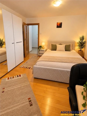 Apartament generos, 90 mp, 3 camere si parcare privata, Grivitei, Brasov - imagine 3