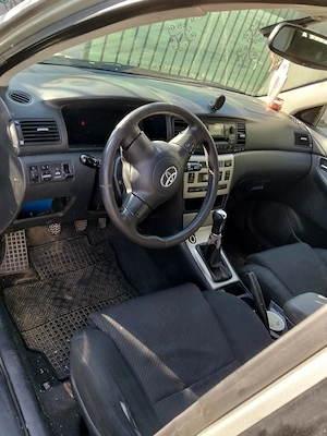 Toyota Corolla  - imagine 6