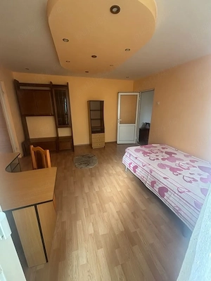 Apartament 2 camere Cetate - imagine 6