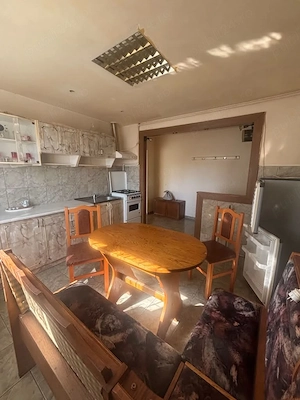 Apartament 2 camere Cetate - imagine 3