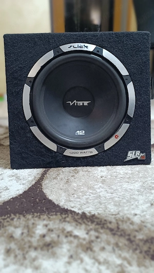 Vând subwoofer auto activ 