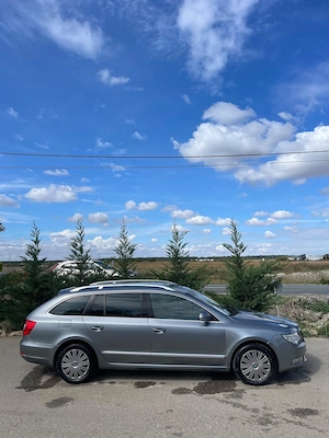 Skoda Superb 1.8 TSi DSG - imagine 2