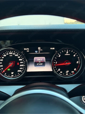 Mercedes E200d - imagine 2