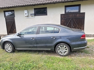Vand VW Passat B7 2011 1.6 Diesel 320000km - imagine 3