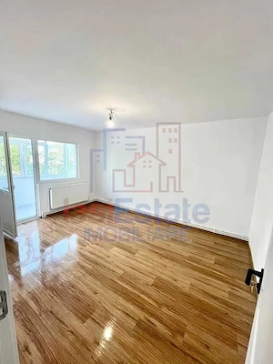 Apartament spatios cu 4 camere in Dacia