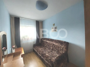 Apartament de inchiriat 3 camere 72 mp balcon Mihai Viteazul Sibiu - imagine 3