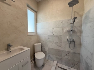 Casă cochetă în Corbeanca ** Natură, lac și facilități aproape - imagine 10