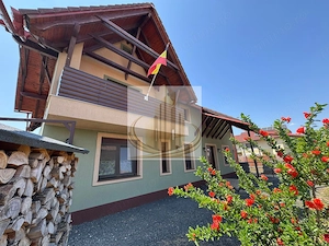 Casă spațioasă, 6 camere, teren 947 mp – Giarmata Vii, comision 0 - imagine 3