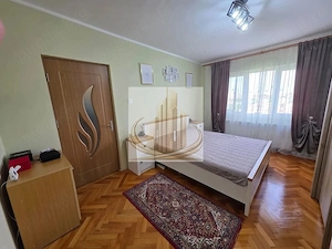 Apartament 3 camere | Gheorghe Lazăr | 61 mp | Renovat recent | - imagine 2