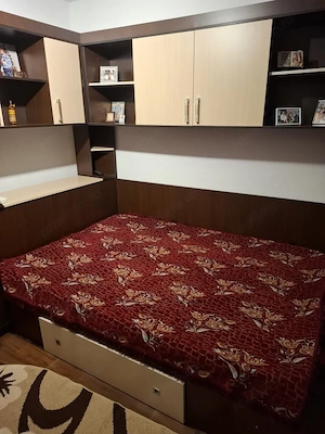 Apartament decomandat etajul 3/3 in K-uri, Filiasi. - imagine 5