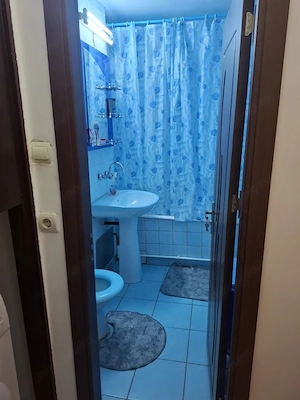 Apartament decomandat etajul 3/3 in K-uri, Filiasi. - imagine 11