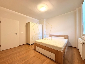 Apartament superb cu 3 camere | Giroc - imagine 5