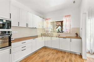 Casa moderna 6 camere 2 bai curte 1000mp Tocile - imagine 18