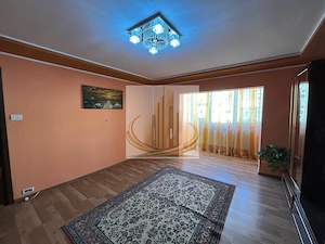3 camere | 2 bai |  bucatarie inchisa | Etaj 2 | Centrala proprie - imagine 13