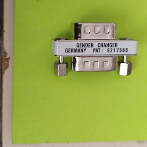 adaptor vga mama-mama nou