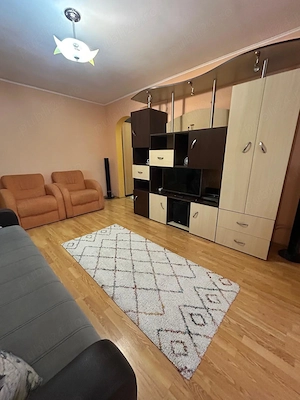 Apartament de vanzare - imagine 2
